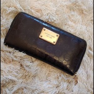 MICHAEL KORS continental wallet